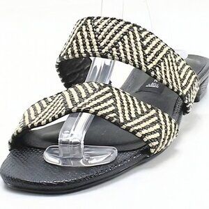 Steven by Steve Madden ✦ Black Cream Raffia Slip On Sandals ✦ Woven Herringbone